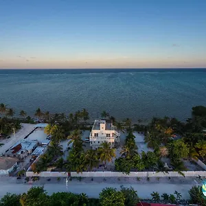 Caribbean Casa Blanca Xcalak
